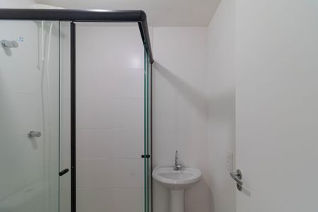 Apartamento para alugar com 34m², 2 quartos e sem vagaBanheiro