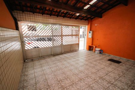 Casa para alugar com 117m², 2 quartos e 2 vagasGaragem