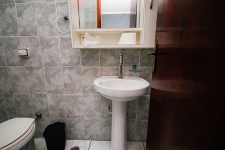 Casa para alugar com 117m², 2 quartos e 2 vagasLavabo