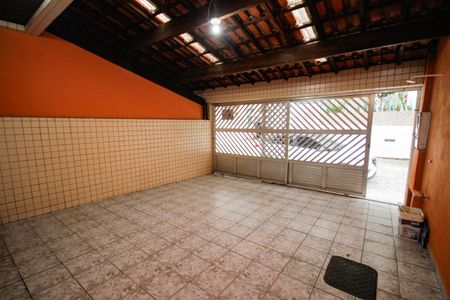 Casa para alugar com 117m², 2 quartos e 2 vagasGaragem