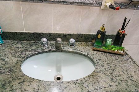 Apartamento à venda com 66m², 3 quartos e 1 vaga Apartamento à venda com 66m², 3 quartos e 1 vagaBanheiro