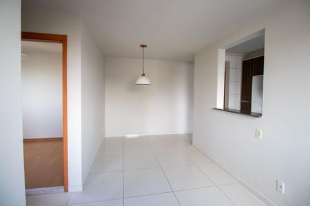 Sala de apartamento para alugar com 2 quartos, 48m² em Colégio, Rio de Janeiro