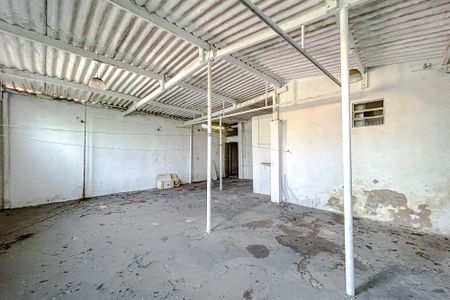 Casa para alugar com 160m², 1 quarto e 1 vagaSalão
