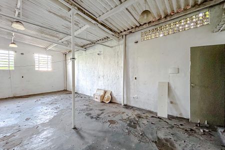 Casa para alugar com 160m², 1 quarto e 1 vagaSalão