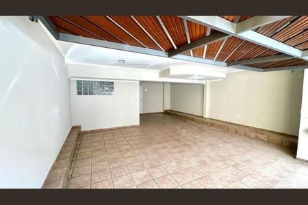 Foto 10 de casa à venda com 3 quartos, 285m² em Jardim Oriental, São Paulo