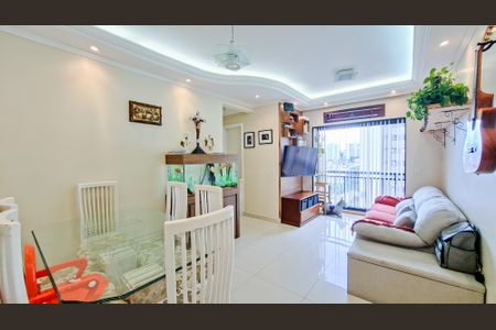 Sala de apartamento à venda com 2 quartos, 60m² em Portal dos Gramados, Guarulhos