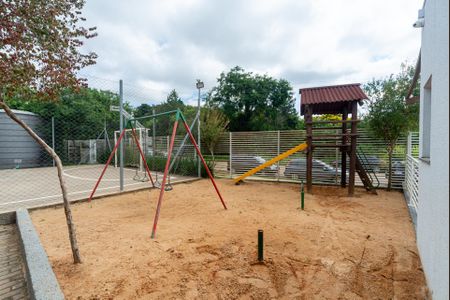 Apartamento para alugar com 55m², 2 quartos e 1 vaga Apartamento para alugar com 55m², 2 quartos e 1 vagaÁrea comum - Playground