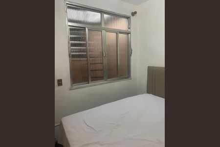 Casa à venda com 240m², 2 quartos e 2 vagas Casa à venda com 240m², 2 quartos e 2 vagasQuarto