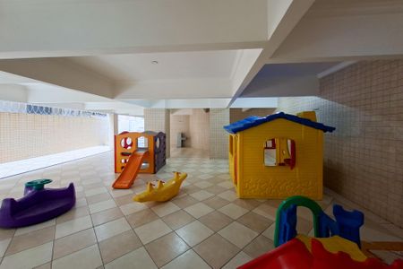 Apartamento para alugar com 170m², 3 quartos e 2 vagasÁrea comum - Playground