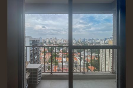 Varanda de kitnet/studio para alugar com 1 quarto, 26m² em Vila Olímpia, São Paulo