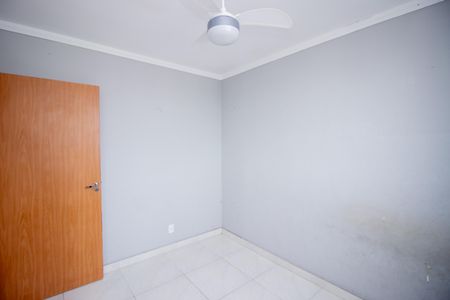 Quarto 2 de apartamento para alugar com 2 quartos, 49m² em Chácara Cotia, Contagem