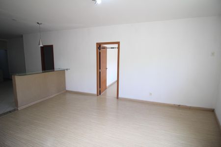Sala de apartamento para alugar com 2 quartos, 72m² em Eldoradinho, Contagem