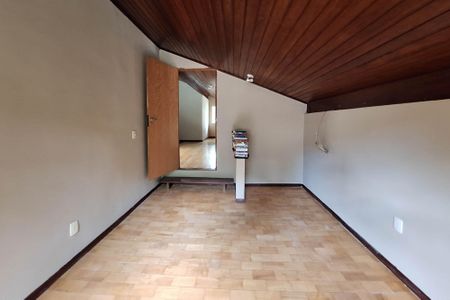 Casa para alugar com 450m², 4 quartos e 4 vagasQuarto 3