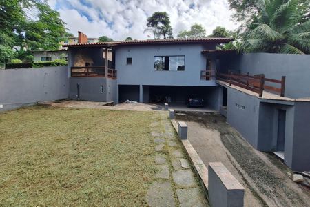 Casa para alugar com 450m², 4 quartos e 4 vagasQuintal