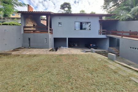 Casa para alugar com 450m², 4 quartos e 4 vagasQuintal
