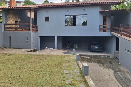 Casa para alugar com 450m², 4 quartos e 4 vagasQuintal