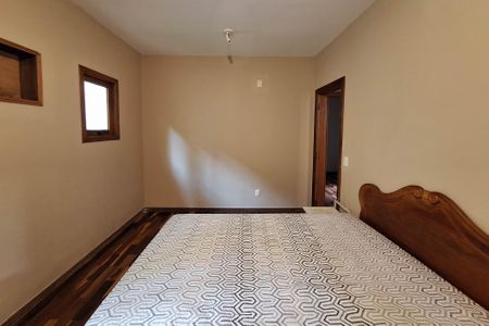 Casa para alugar com 450m², 4 quartos e 4 vagasQuarto 1