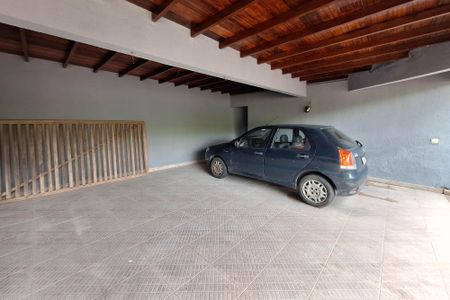 Casa para alugar com 450m², 4 quartos e 4 vagasQuintal