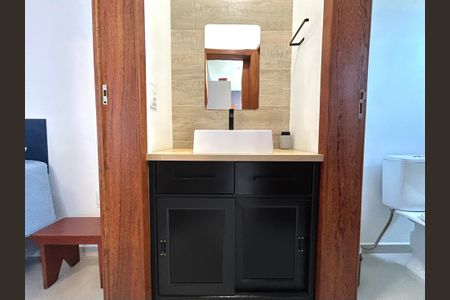 Casa de condomínio para alugar com 137m², 3 quartos e 1 vagaBanheiro Social