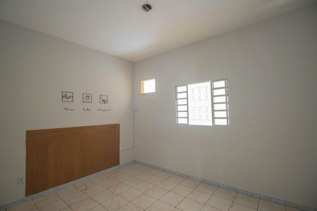 Casa para alugar com 95m², 2 quartos e 1 vagaQuarto 1