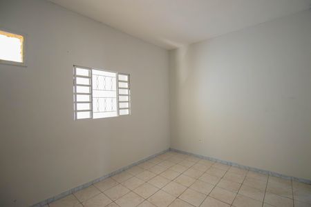 Casa para alugar com 95m², 2 quartos e 1 vagaQuarto 1