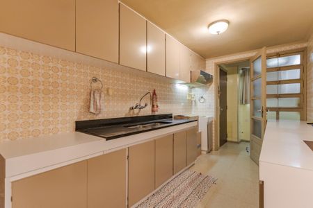 Apartamento à venda com 119m², 3 quartos e 1 vaga Apartamento à venda com 119m², 3 quartos e 1 vagaCozinha
