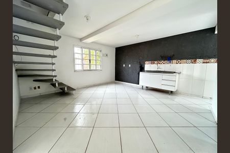 Sala / Cozinha  de casa para alugar com 3 quartos, 88m² em Campeche Central, Florianópolis