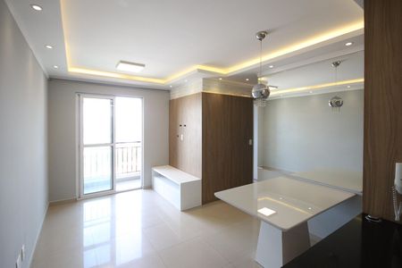 Sala  de apartamento para alugar com 3 quartos, 65m² em Parque Novo Mundo, São Paulo