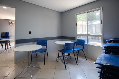 Apartamento para alugar com 65m², 3 quartos e 1 vagaÁrea comum - Salão de festas