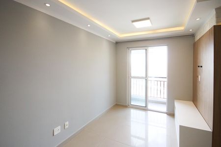 Sala  de apartamento para alugar com 3 quartos, 65m² em Parque Novo Mundo, São Paulo