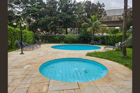 Apartamento para alugar com 85m², 3 quartos e 1 vagaÁrea comum - Piscina