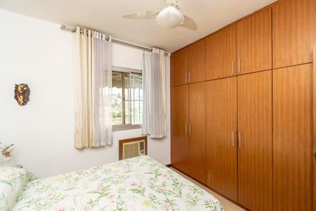 Apartamento à venda com 75m², 3 quartos e 1 vaga Apartamento à venda com 75m², 3 quartos e 1 vagaSuíte