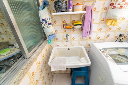 Apartamento à venda com 75m², 3 quartos e 1 vaga Apartamento à venda com 75m², 3 quartos e 1 vagaÁrea de Serviço