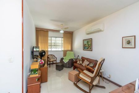 Apartamento à venda com 75m², 3 quartos e 1 vaga Apartamento à venda com 75m², 3 quartos e 1 vagaSala