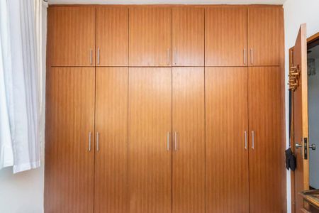 Apartamento à venda com 75m², 3 quartos e 1 vaga Apartamento à venda com 75m², 3 quartos e 1 vagaSuíte - Armário
