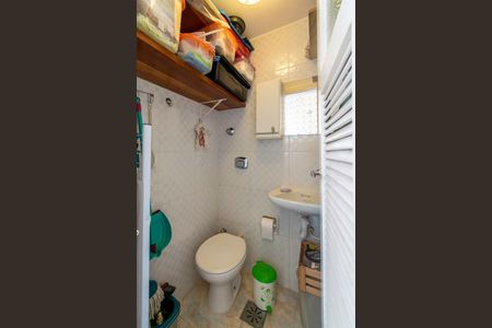 Apartamento à venda com 75m², 3 quartos e 1 vaga Apartamento à venda com 75m², 3 quartos e 1 vagaBanheiro de serviço