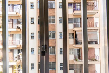 Apartamento à venda com 75m², 3 quartos e 1 vaga Apartamento à venda com 75m², 3 quartos e 1 vagaVista da Área de Serviço