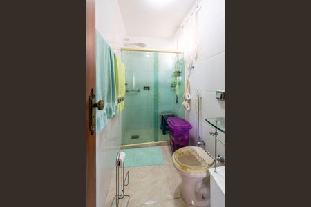 Apartamento à venda com 75m², 3 quartos e 1 vaga Apartamento à venda com 75m², 3 quartos e 1 vagaBanheiro da Suíte