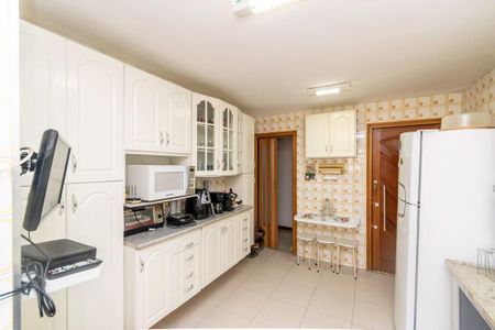 Apartamento à venda com 75m², 3 quartos e 1 vaga Apartamento à venda com 75m², 3 quartos e 1 vagaCozinha