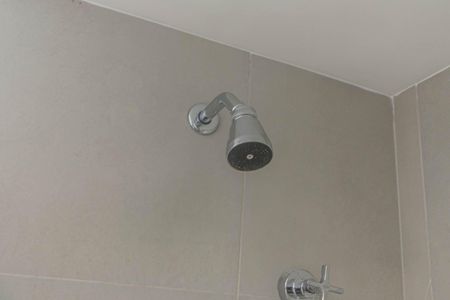 Apartamento para alugar com 38m², 1 quarto e sem vagaBanheiro da Suíte