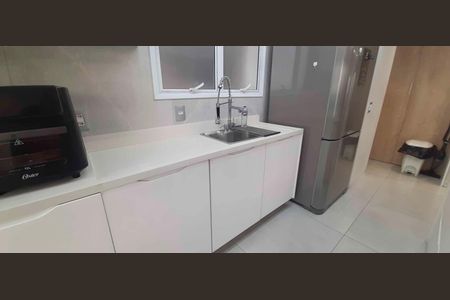 Apartamento à venda com 96m², 3 quartos e 3 vagasSala/Cozinha