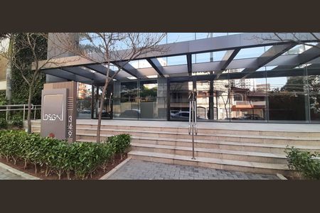 Apartamento à venda com 96m², 3 quartos e 3 vagasFachada e portaria