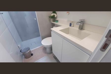 Apartamento à venda com 96m², 3 quartos e 3 vagasBanheiro da Suíte 1