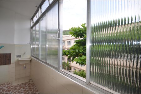 Apartamento para alugar com 88m², 2 quartos e 1 vagaÁrea de Serviço