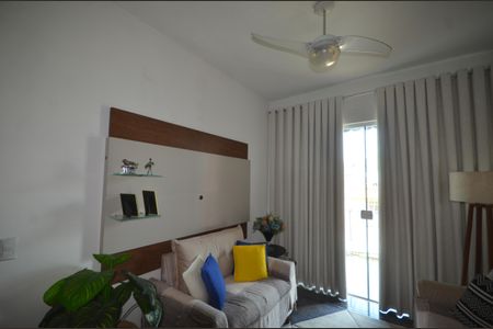 Sala de apartamento para alugar com 3 quartos, 72m² em Vila Valqueire, Rio de Janeiro