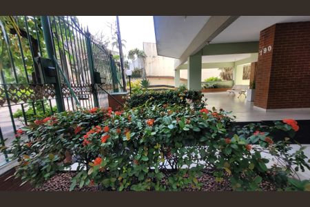 Apartamento para alugar com 72m², 3 quartos e 1 vagaÁrea comum-jardim