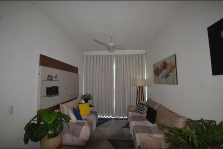 Sala de apartamento para alugar com 3 quartos, 72m² em Vila Valqueire, Rio de Janeiro