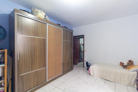 Casa à venda com 122m², 2 quartos e 2 vagasSuíte