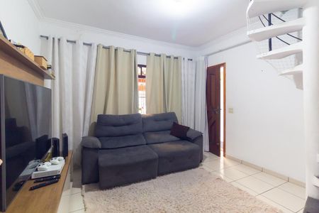 Sala de casa à venda com 2 quartos, 122m² em Vila Paulo Silas, São Paulo