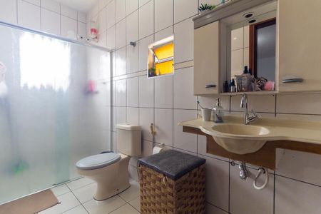 Casa à venda com 122m², 2 quartos e 2 vagasBanheiro da Suíte